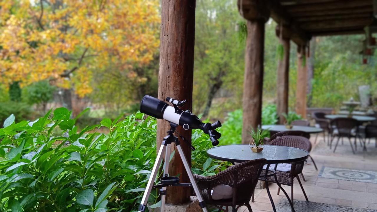 Posada Restaurante Fuenteplateada Collado Hermoso Ngoại thất bức ảnh